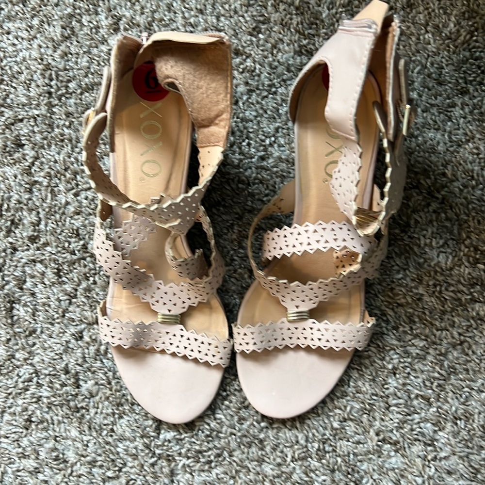 Only when one time. Zip up wedges.